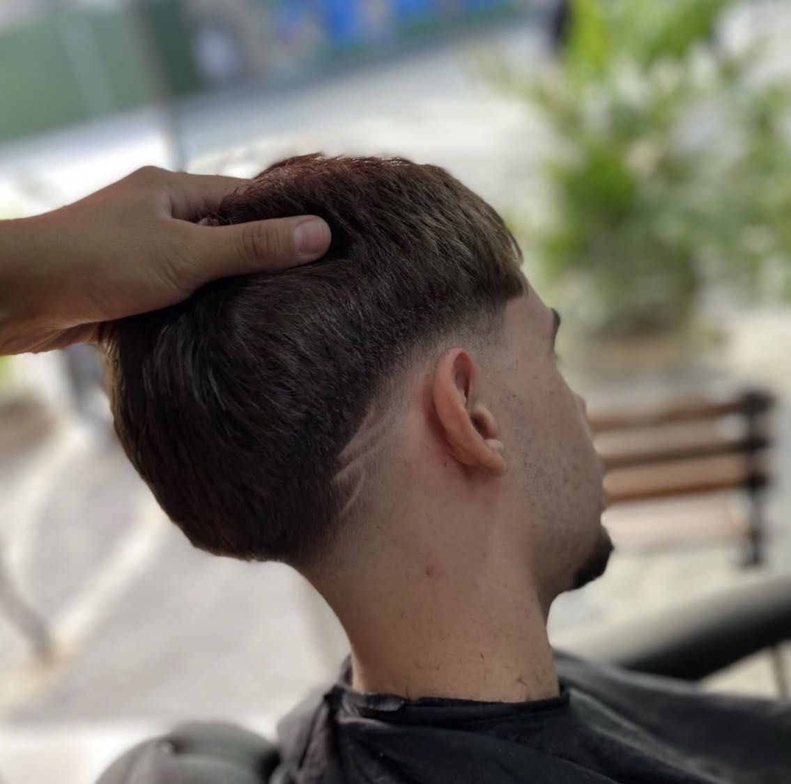 Acabamento na nuca com degradê